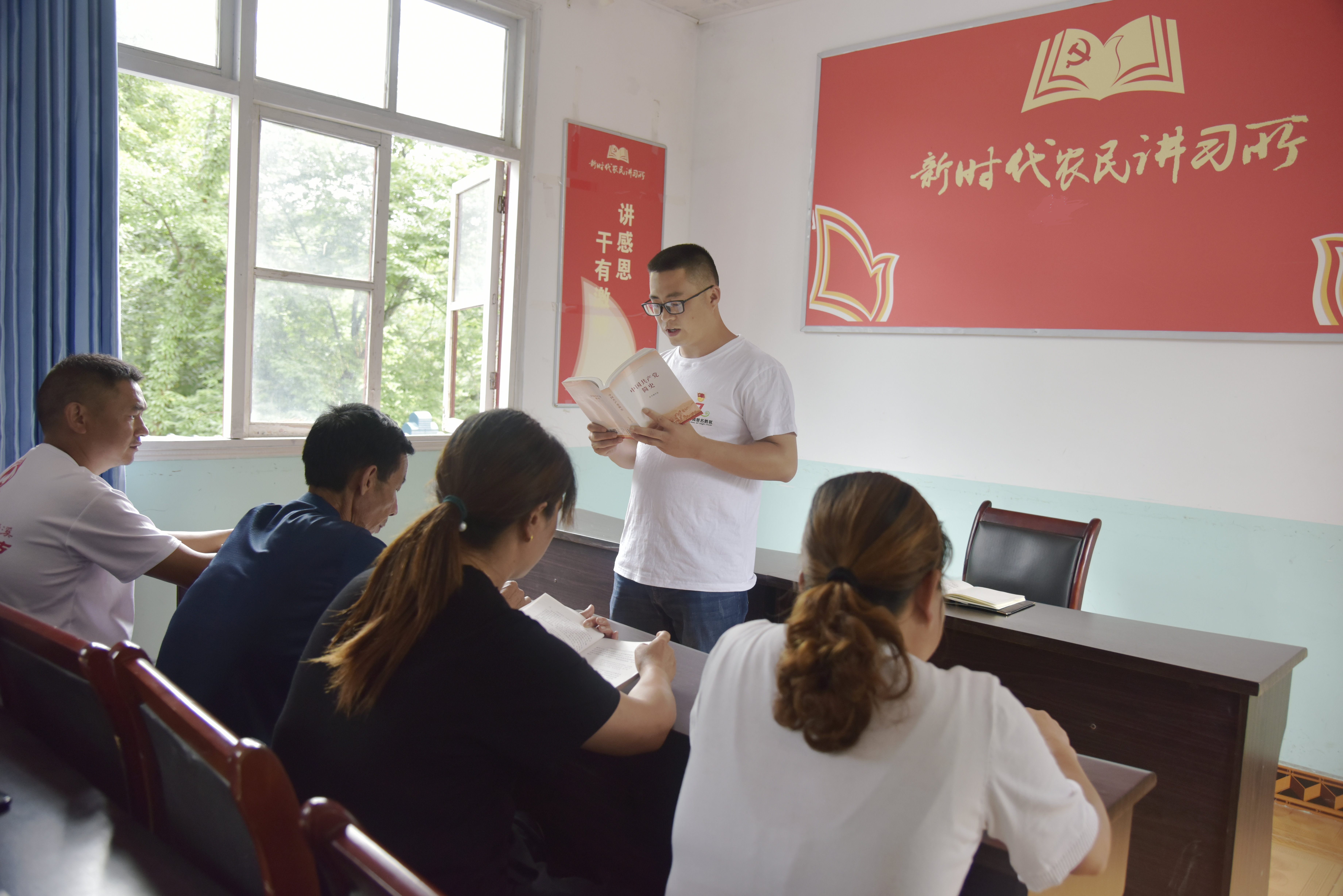 黔东南州镇远县 “三点发力”强化村级干部队伍建设